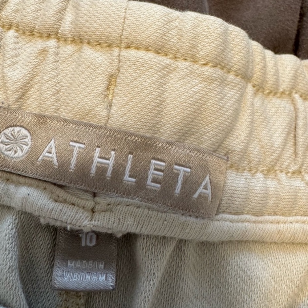 Athleta Women's Cream Athletic Shorts - Picture 2 of 5